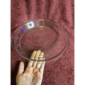 Anchor Hocking glass pie pan 9"